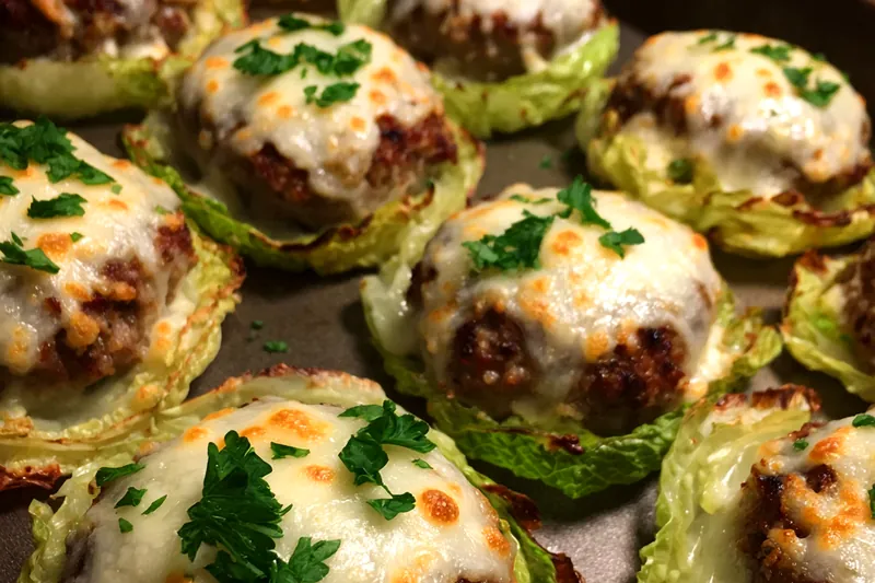 Cooking process for Cheesy Cabbage Burger Bake